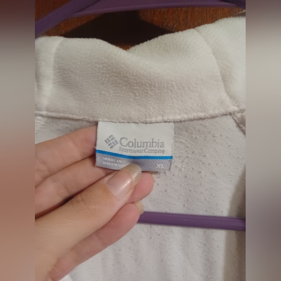 Columbia Pullover - Picture 2 of 5